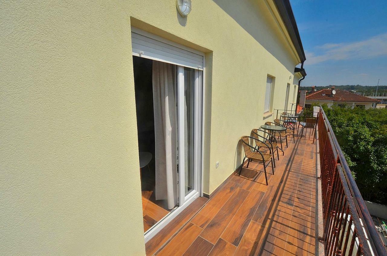 Stella Apartments Novigrad  Exterior photo
